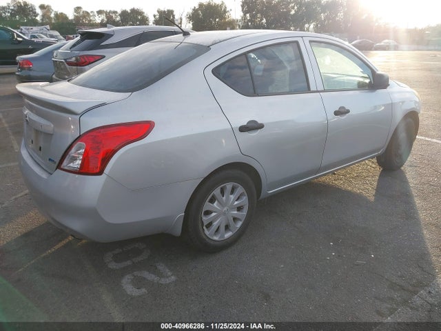 Nissan Versa 1.6 S+ 2014 3N1CN7AP7EL821354 Image 4
