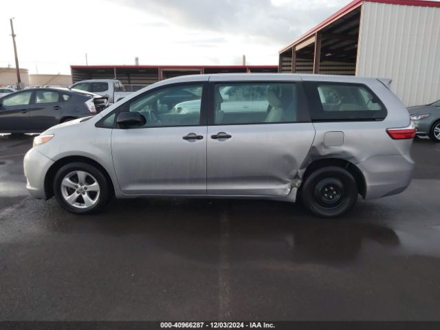 5TDZZ3DC5HS799625 Toyota Sienna L 7 Passenger