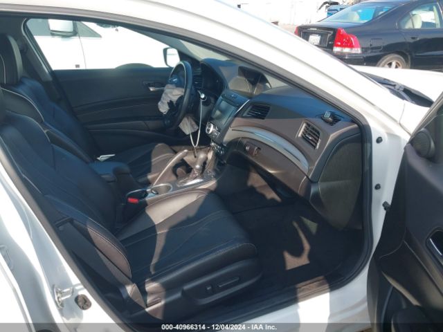 19UDE2F77LA010253 Acura Ilx Premium Package/technology Package