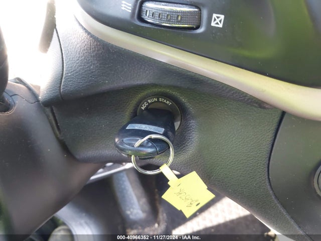 1C4PJMABXFW777035 Jeep Cherokee Sport