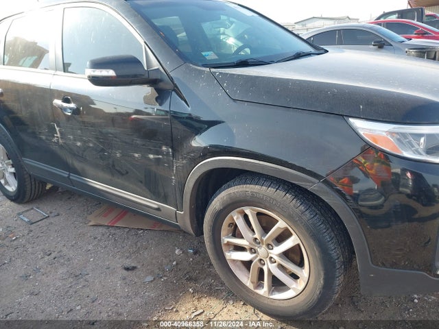 KIA SORENTO LX 2014 5XYKT3A62EG539189 Image 6
