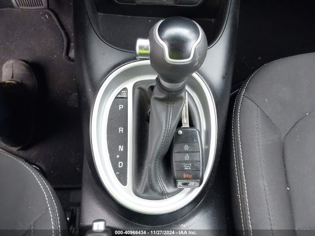 KIA Soul 2018 KNDJN2A28J7610366 Image 11