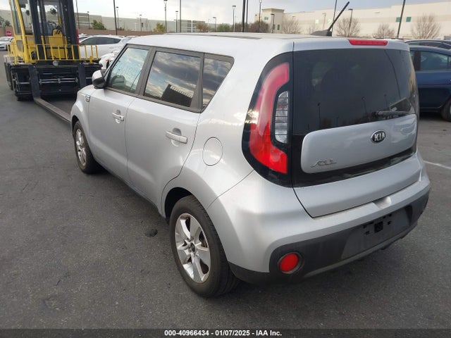 KNDJN2A28J7610366 KIA Soul
