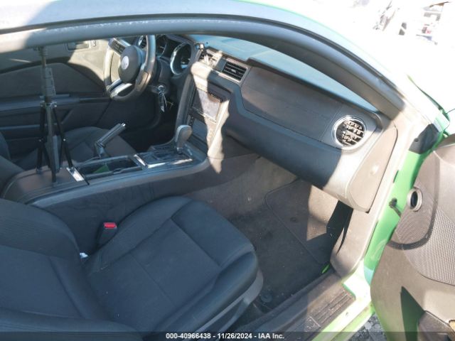 1ZVBP8AM2E5300411 Ford Mustang V6