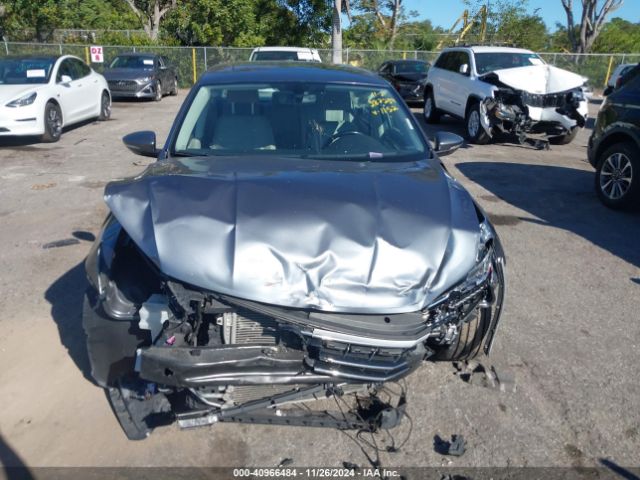 1VWBA7A39JC001152 Volkswagen Passat 2.0t Se