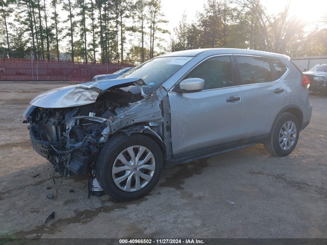 Nissan ROGUE S 2018 KNMAT2MT6JP546189 Image 2