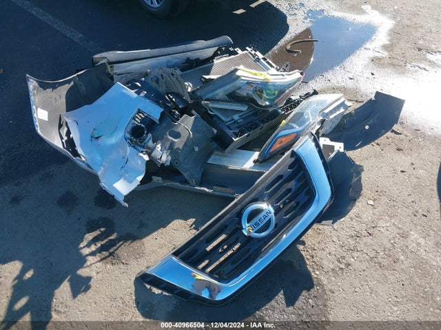 5N1DR2MM3JC642062 Nissan Pathfinder