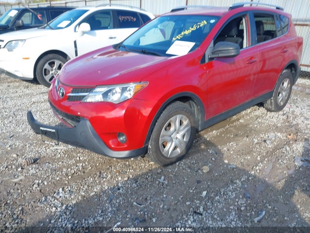 Toyota RAV4 LE 2014 JTMBFREV8EJ006503 Image 2