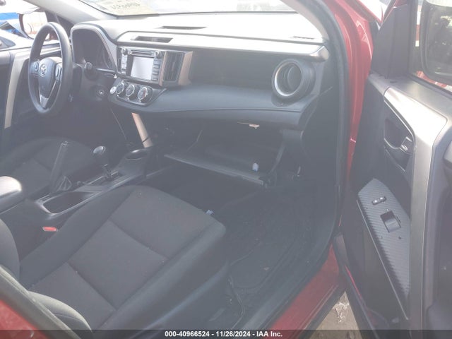 Toyota RAV4 LE 2014 JTMBFREV8EJ006503 Image 5