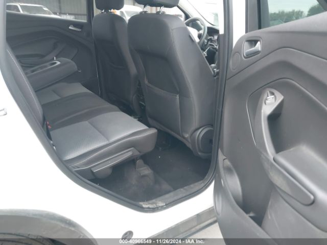 1FMCU0G97HUF05832 Ford ESCAPE SE