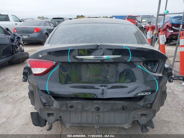 Chrysler 200 Limited 2015 1C3CCCABXFN713185 Image 16