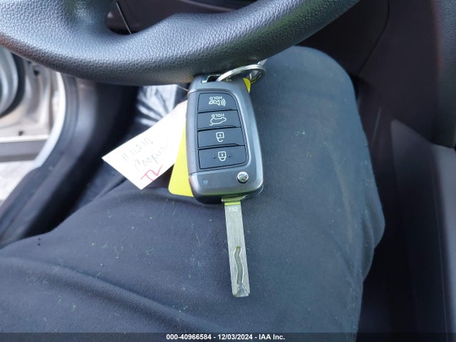 Hyundai Santa Fe Se 2019 5NMS2CAD7KH114361 Image 11