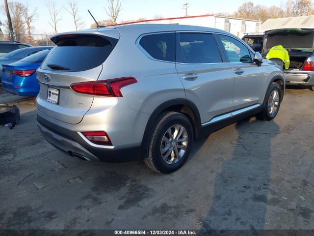Hyundai Santa Fe Se 2019 5NMS2CAD7KH114361 Image 4