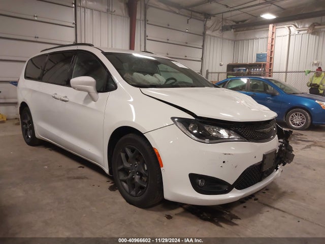 Chrysler Pacifica Touring L Plus 2020 2C4RC1EG0LR239620 Image 1