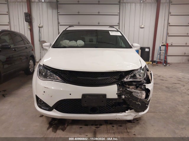 2C4RC1EG0LR239620 Chrysler Pacifica Touring L Plus