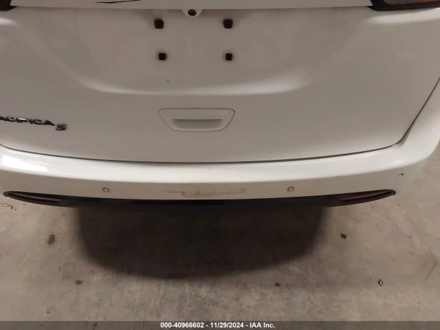 2C4RC1EG0LR239620 Chrysler Pacifica Touring L Plus