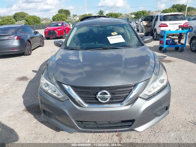 Nissan Altima 2.5 S 2016 1N4AL3AP7GN314949 Image 12