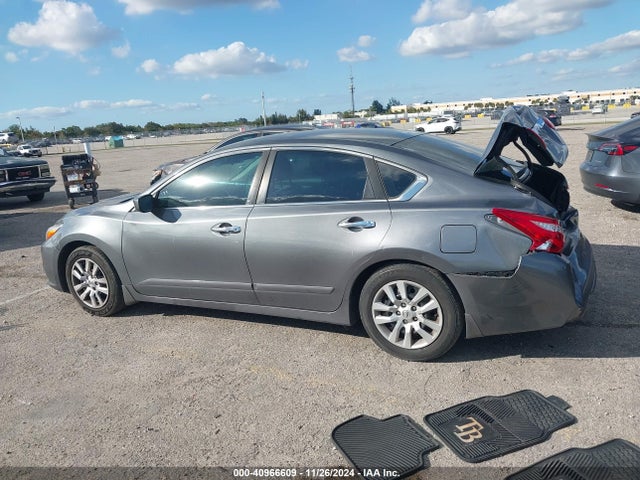 Nissan Altima 2.5 S 2016 1N4AL3AP7GN314949 Image 14