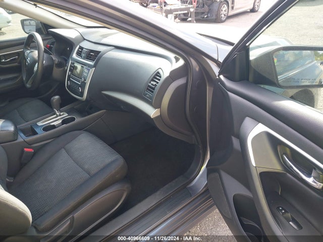 Nissan Altima 2.5 S 2016 1N4AL3AP7GN314949 Image 5