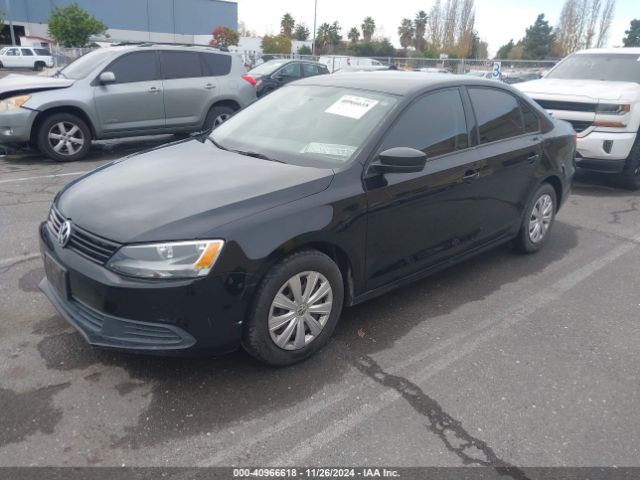 3VW2K7AJ1EM330685 Volkswagen Jetta 2.0l S