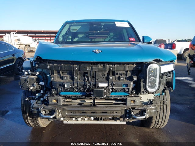 Rivian R1t Adventure 2022 7FCTGAAA4NN014039 Image 13