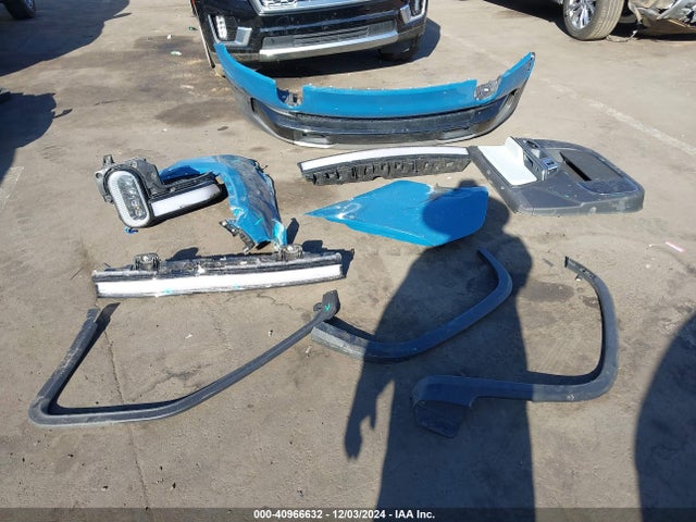 Rivian R1t Adventure 2022 7FCTGAAA4NN014039 Image 12