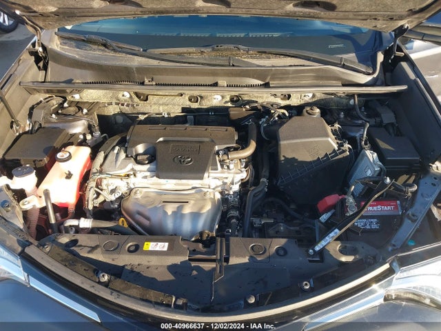 JTMWFREV7JJ206249 Toyota Rav4 Adventure/xle