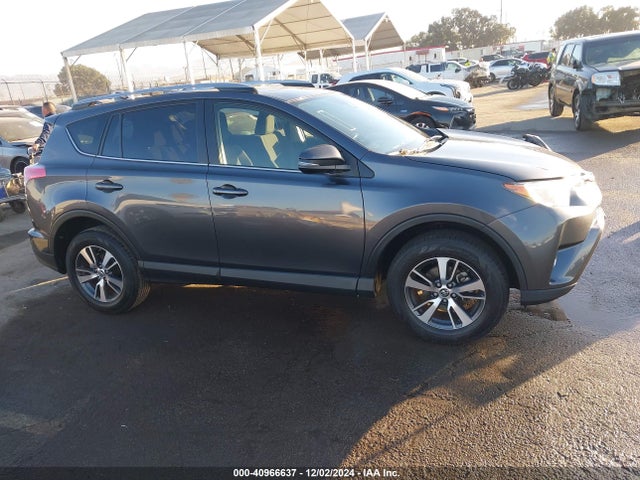 JTMWFREV7JJ206249 Toyota Rav4 Adventure/xle
