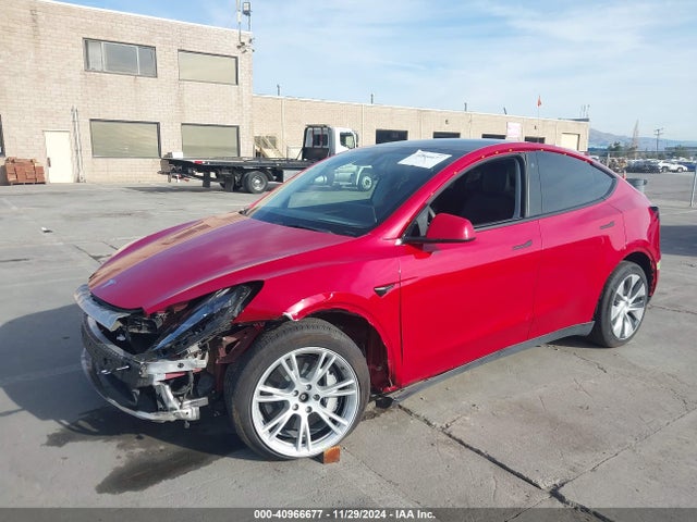 2022 TESLA MODEL Y 7SAYGDEE2NF555585 Photo 1