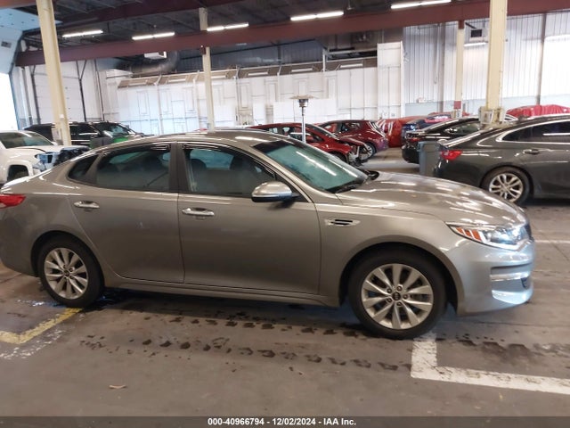 KIA Optima Lx 2016 5XXGT4L33GG081782 Image 12