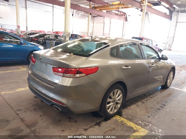 KIA Optima Lx 2016 5XXGT4L33GG081782 Image 4