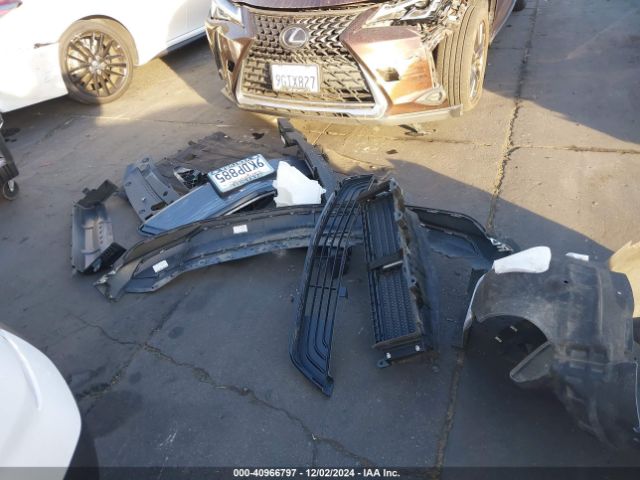 1G1FY6S04P4190495 Chevrolet Bolt Euv Fwd Lt