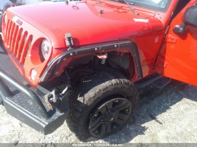 1C4BJWDG3EL318961 Jeep Wrangler Unlimited Sport