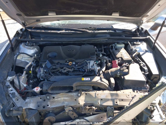 4T1B11HKXJU583359 Toyota CAMRY SE