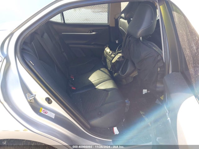 4T1B11HKXJU583359 Toyota CAMRY SE