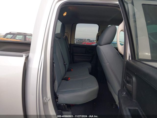 1C6RR6FT8HS505065 RAM 1500 Express  4x2 6'4 Box