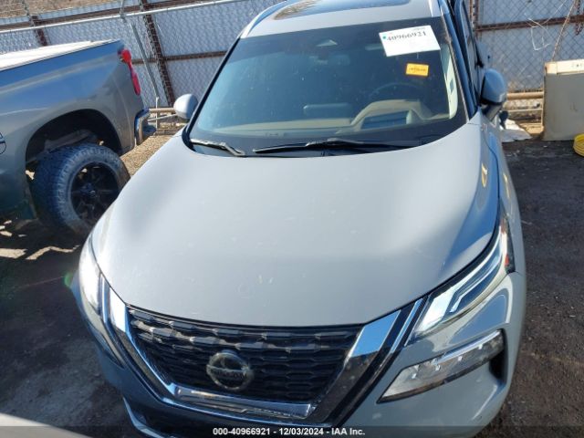 JN8AT3DCXMW106173 Nissan Rogue Platinum Fwd