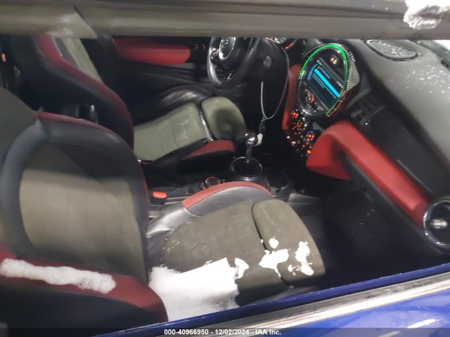 2019 MINI CONVERTIBLE WMWWH9C55K3A78807 Photo 4