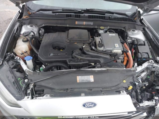 3FA6P0LU5JR128522 Ford Fusion Hybrid Se