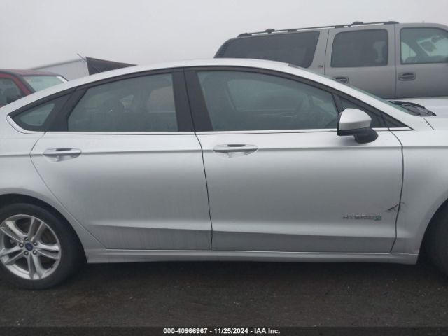 3FA6P0LU5JR128522 Ford Fusion Hybrid Se