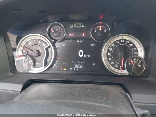 3C6UR5ML0JG357840 RAM 2500 Big Horn  4x4 6'4 Box