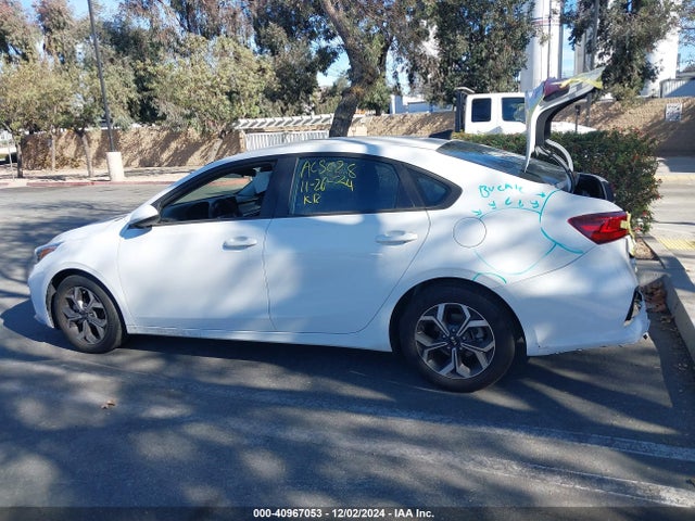 3KPF24AD1KE066435 KIA Forte Lxs