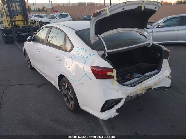 3KPF24AD1KE066435 KIA Forte Lxs