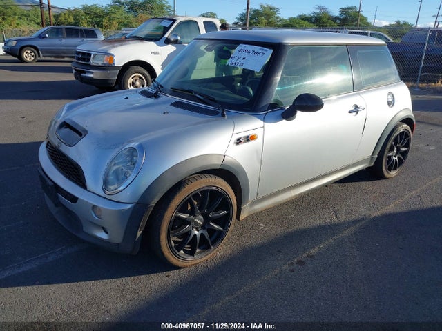 2003 MINI COOPER S WMWRE33463TD69876 Photo 1