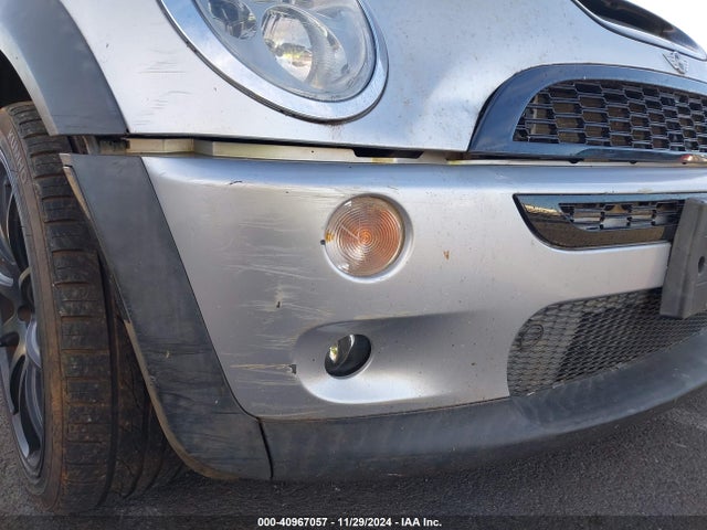 2003 MINI COOPER S WMWRE33463TD69876 Photo 5