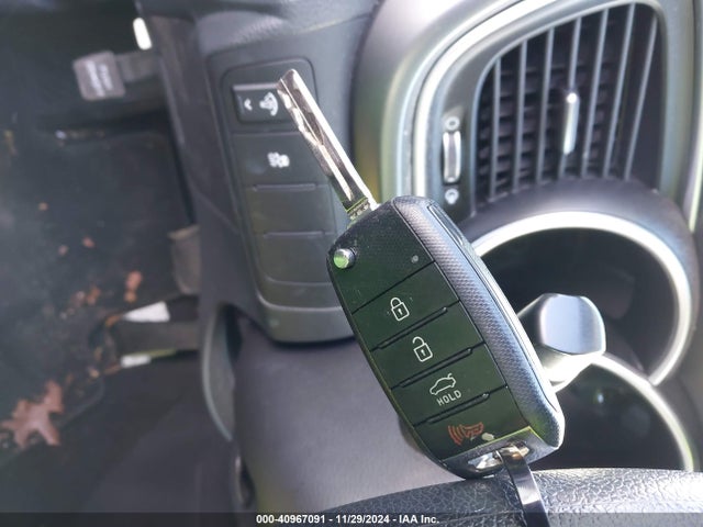 KIA Optima Lx 2015 KNAGM4A77F5554280 Image 11