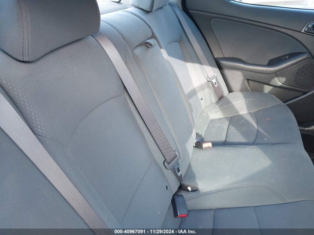 KIA Optima Lx 2015 KNAGM4A77F5554280 Image 8