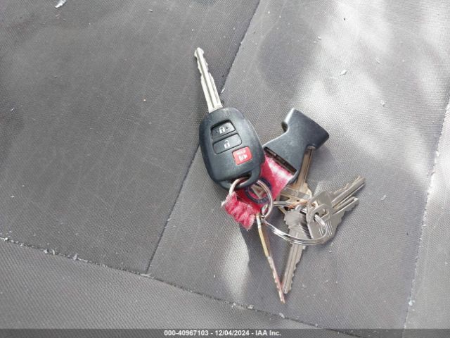 5TFRZ5CN7HX037793 Toyota Tacoma Sr5 V6