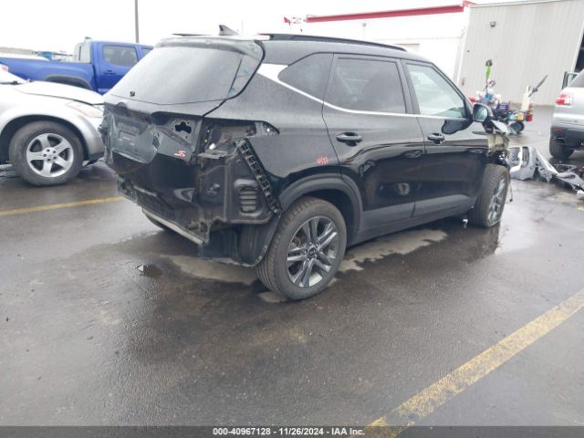 KNDEUCAA4M7068088 KIA SELTOS S