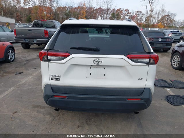 Toyota RAV4 LE 2021 2T3H1RFVXMW115486 Image 16
